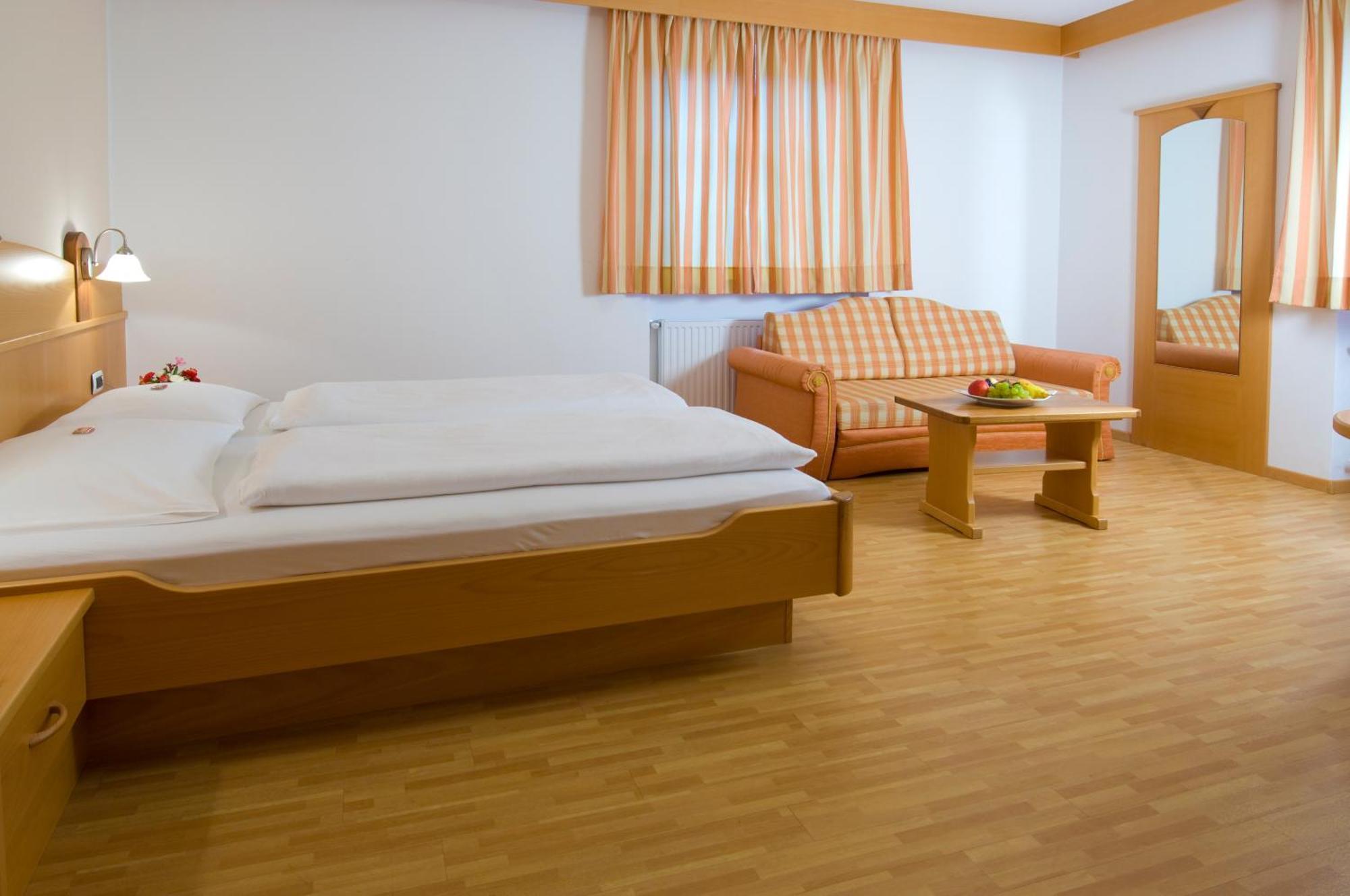 Lowenwirt Hotel Cermes